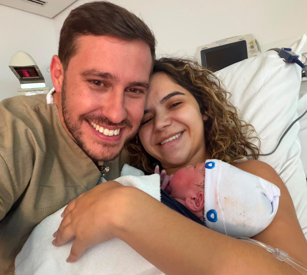 João Paulo interrompe agenda eleitoral para acompanhar o nascimento do filho